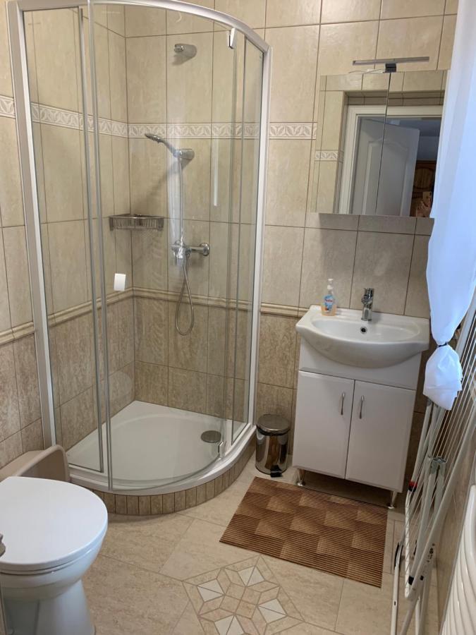 זלקרוס Dodi Apartman מראה חיצוני תמונה