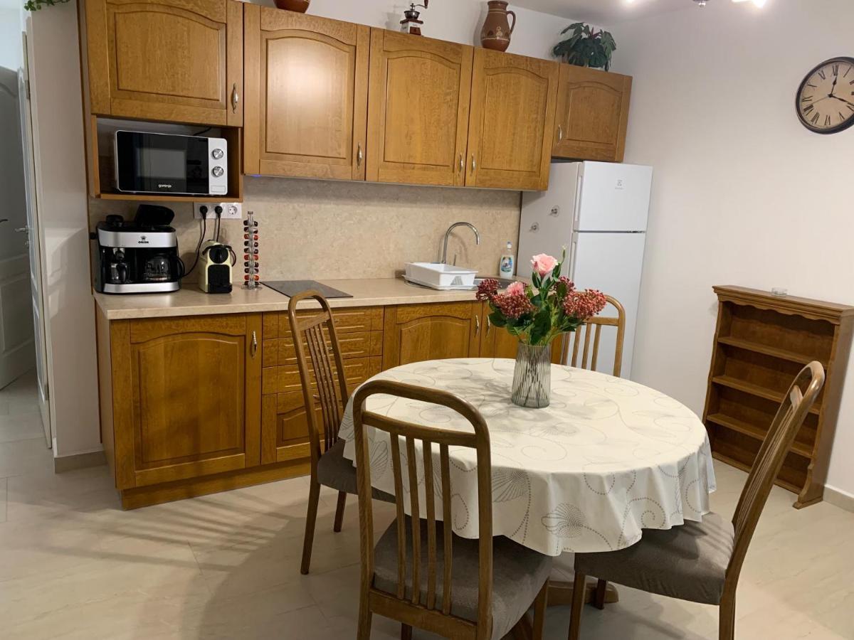 זלקרוס Dodi Apartman מראה חיצוני תמונה