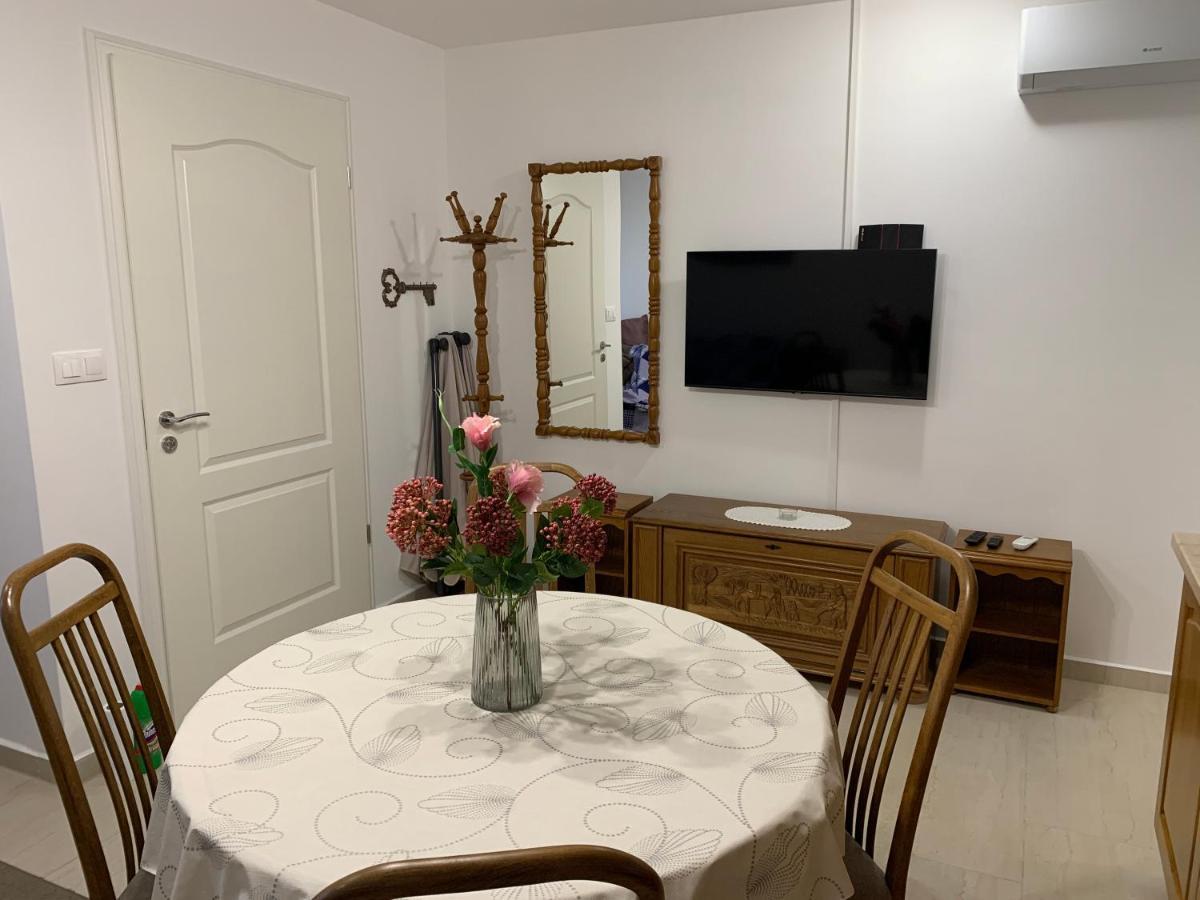 זלקרוס Dodi Apartman מראה חיצוני תמונה