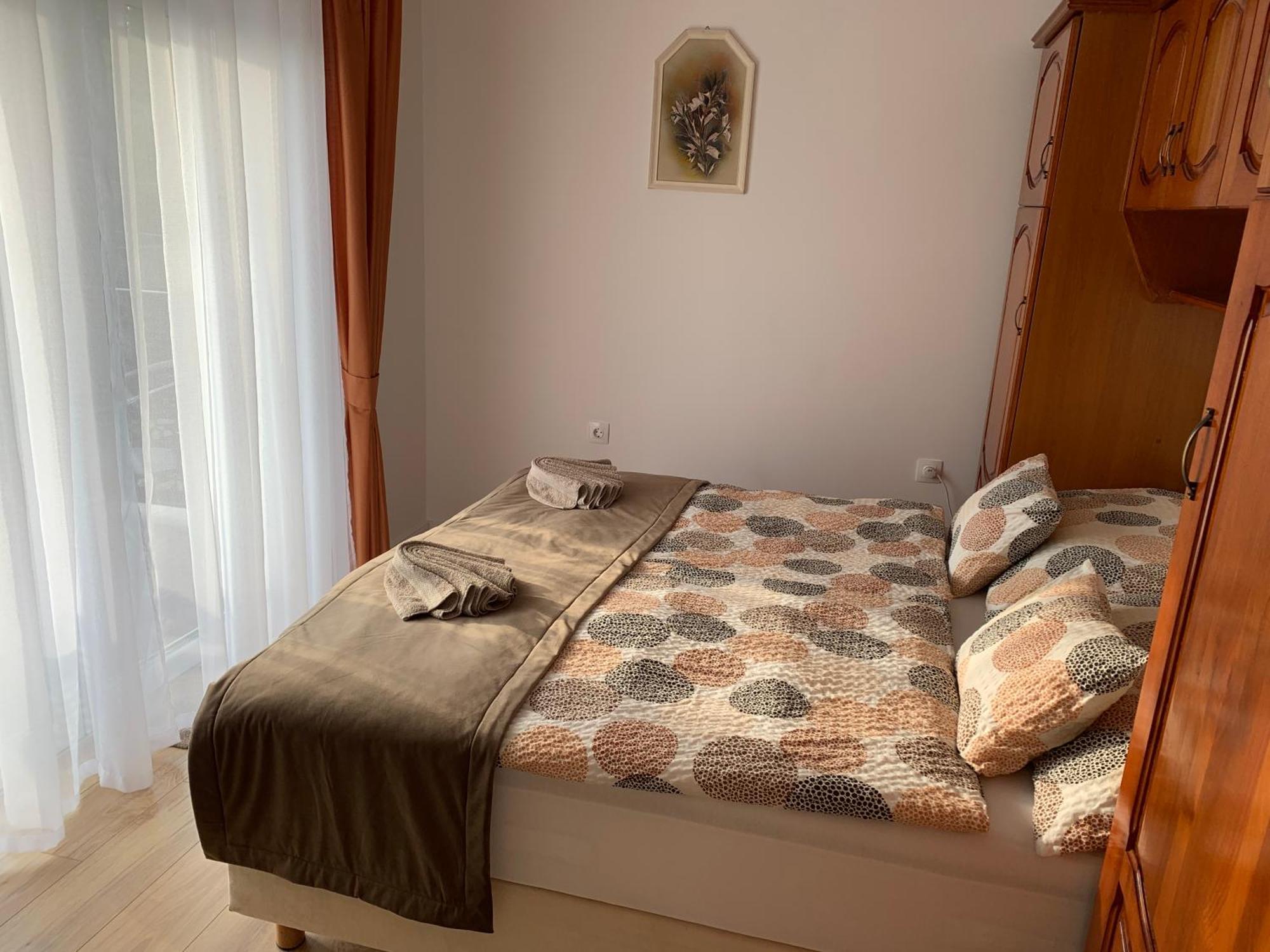זלקרוס Dodi Apartman מראה חיצוני תמונה